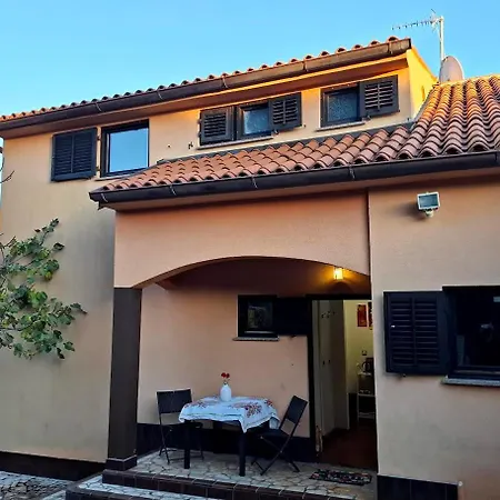 Apartamento Delas Pjescana Uvala
