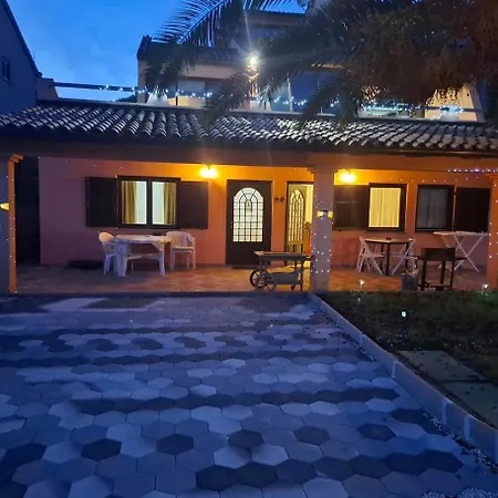 Delas Pjescana Uvala