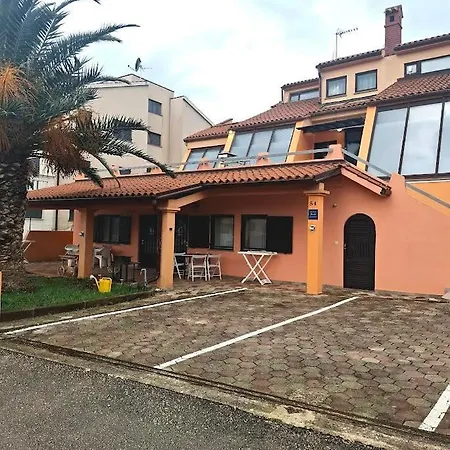 Appartement Delas Pjescana Uvala