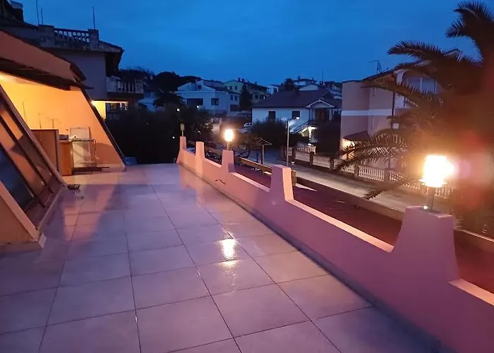 Apartament Delas *