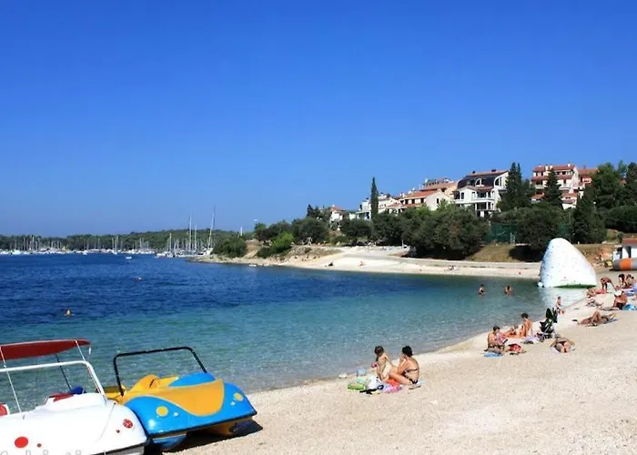 Delas Apartman Pjescana Uvala